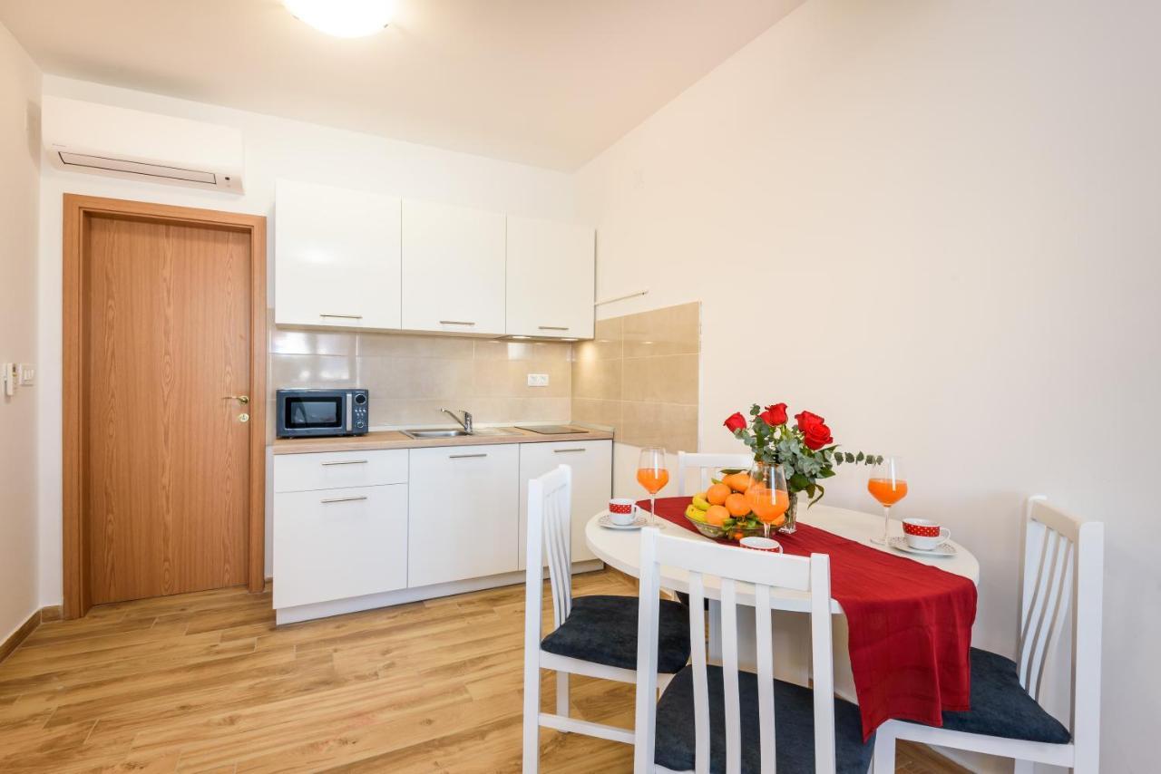 Apartman Ana, Metkovic Ngoại thất bức ảnh