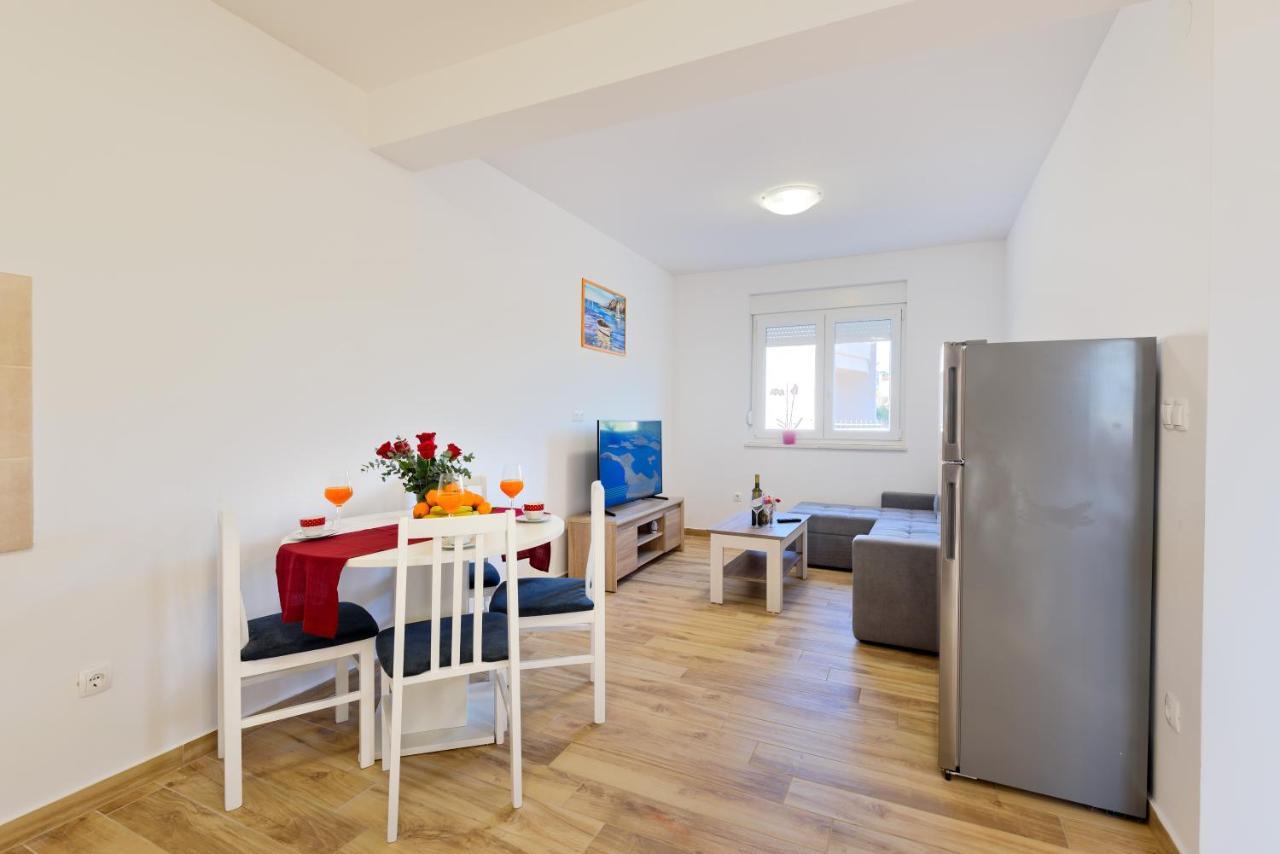 Apartman Ana, Metkovic Ngoại thất bức ảnh