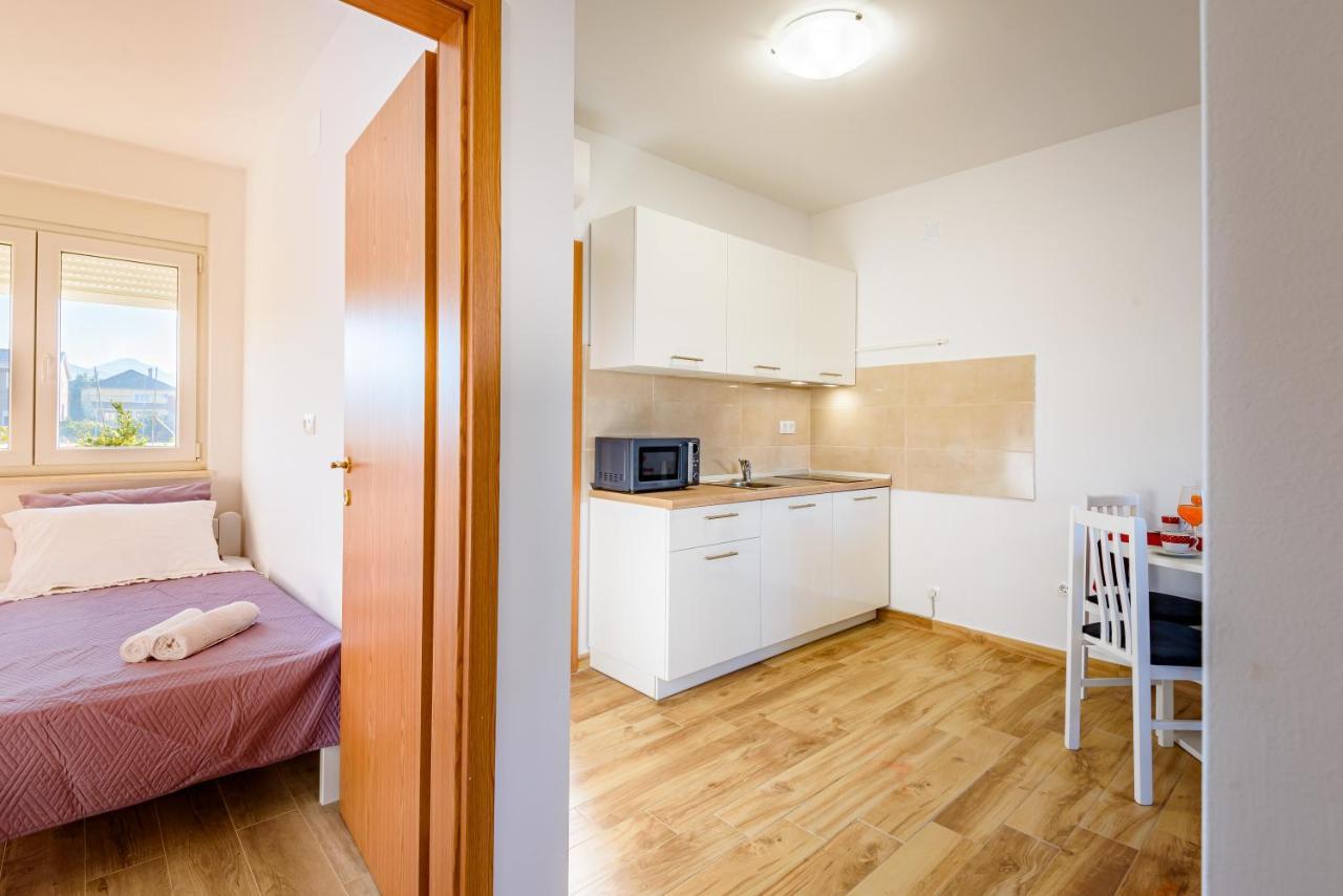 Apartman Ana, Metkovic Ngoại thất bức ảnh
